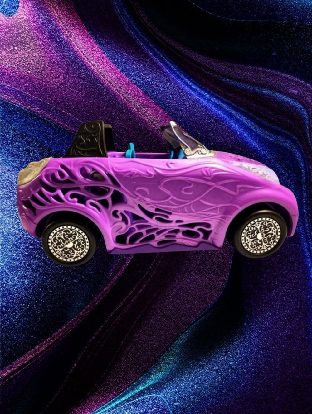 Monster High Scaris City of Frights Convertible